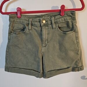 Universal Thread High Rise Midi Olive Green Shorts